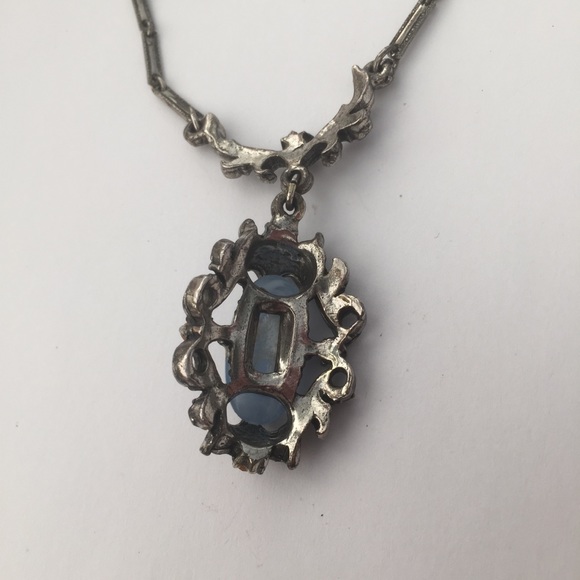 UNIQUE Vintage Estate Blue Pendant Necklace - Picture 4 of 5